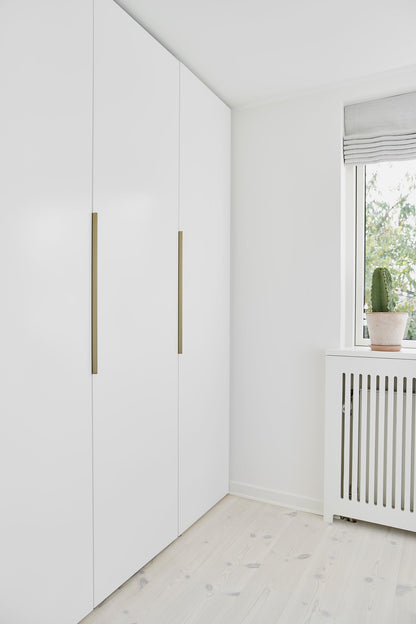 Brushed Bronze "Edge Straight" Tab Drawer Pulls