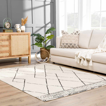 Keone Black & White Thick Rug