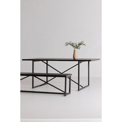 Sierra Bench Black lifestyle image