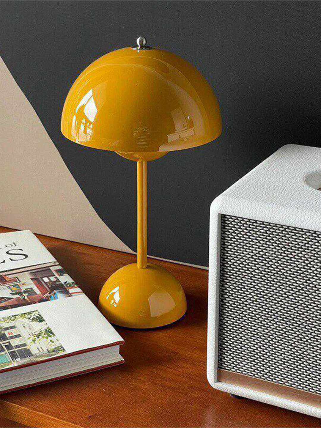 Flowerpot VP9 Portable Table Lamp
