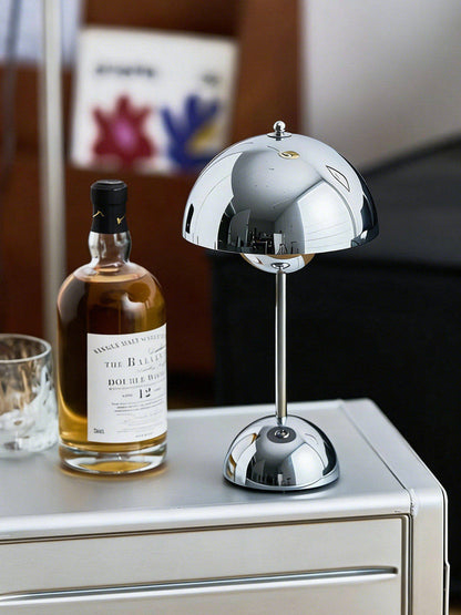Flowerpot VP9 Portable Table Lamp