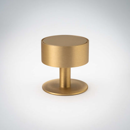 Gateau, Solid Brass Knobs.