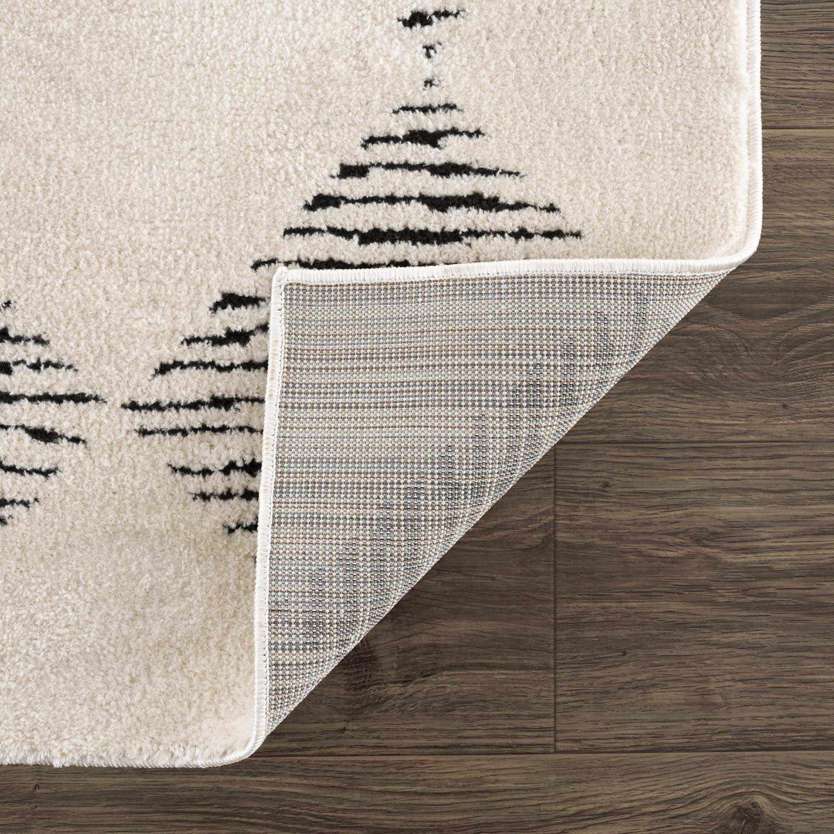 Fauci Diamond Checkered Area Rug