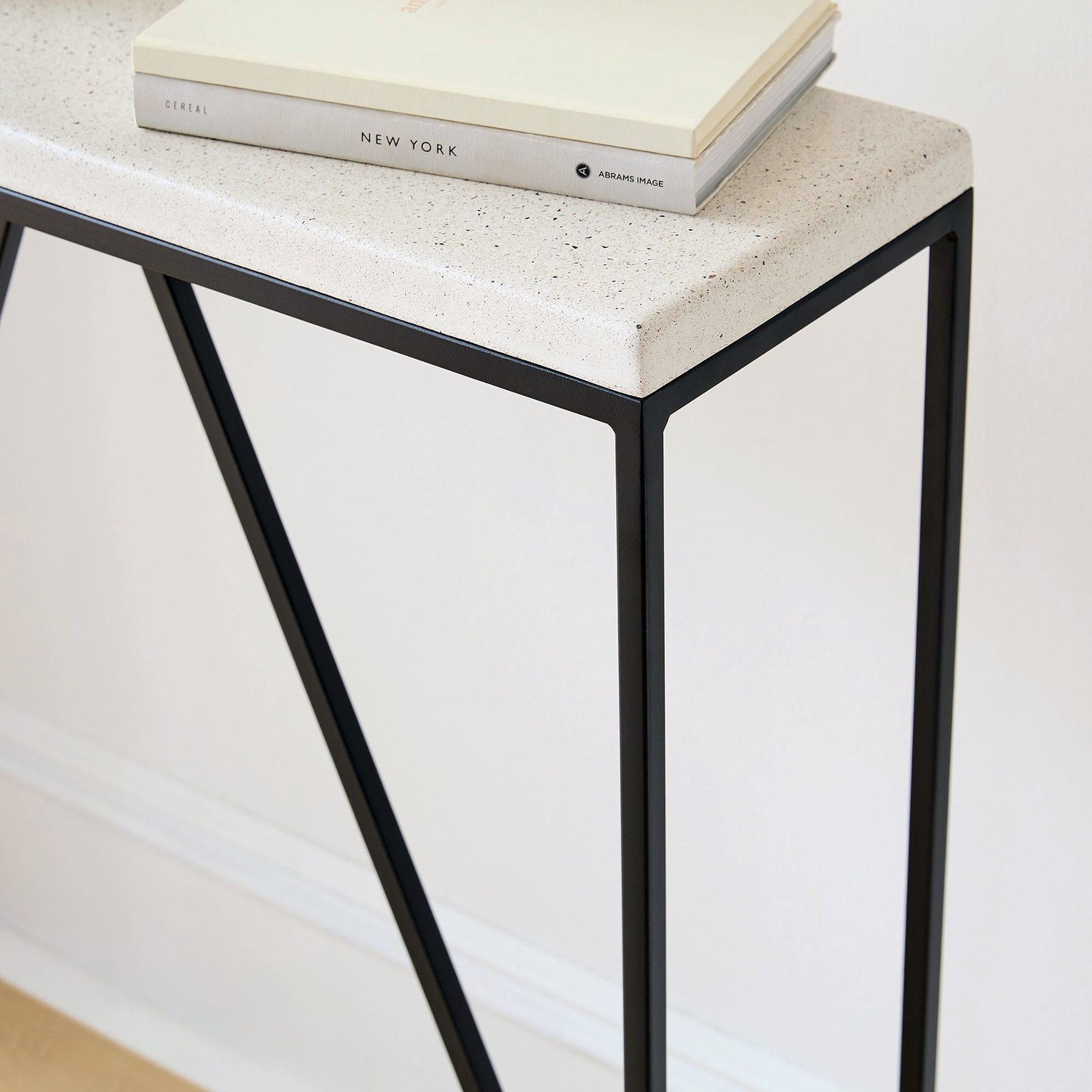 Hilicus Entryway Table (Console Table)