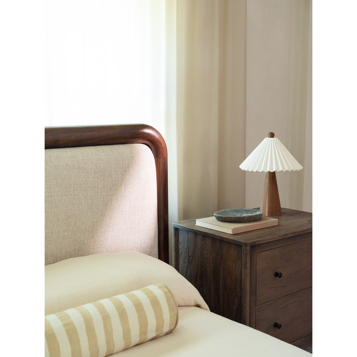 Bower Queen Bed Brown - alternate view 7