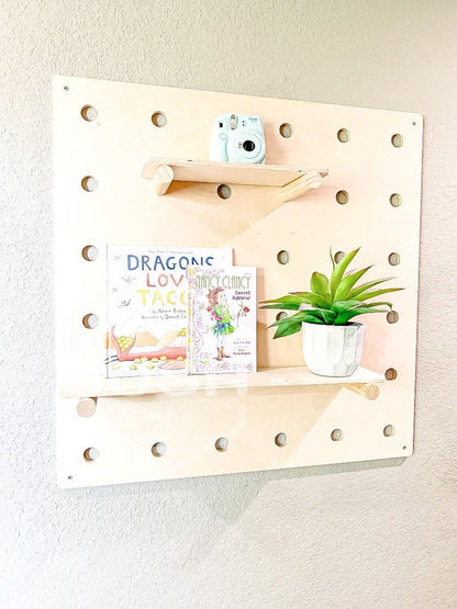 MARGOT- Pegboard Display