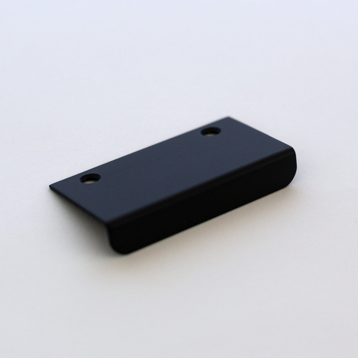 Minimal Edge Pull.