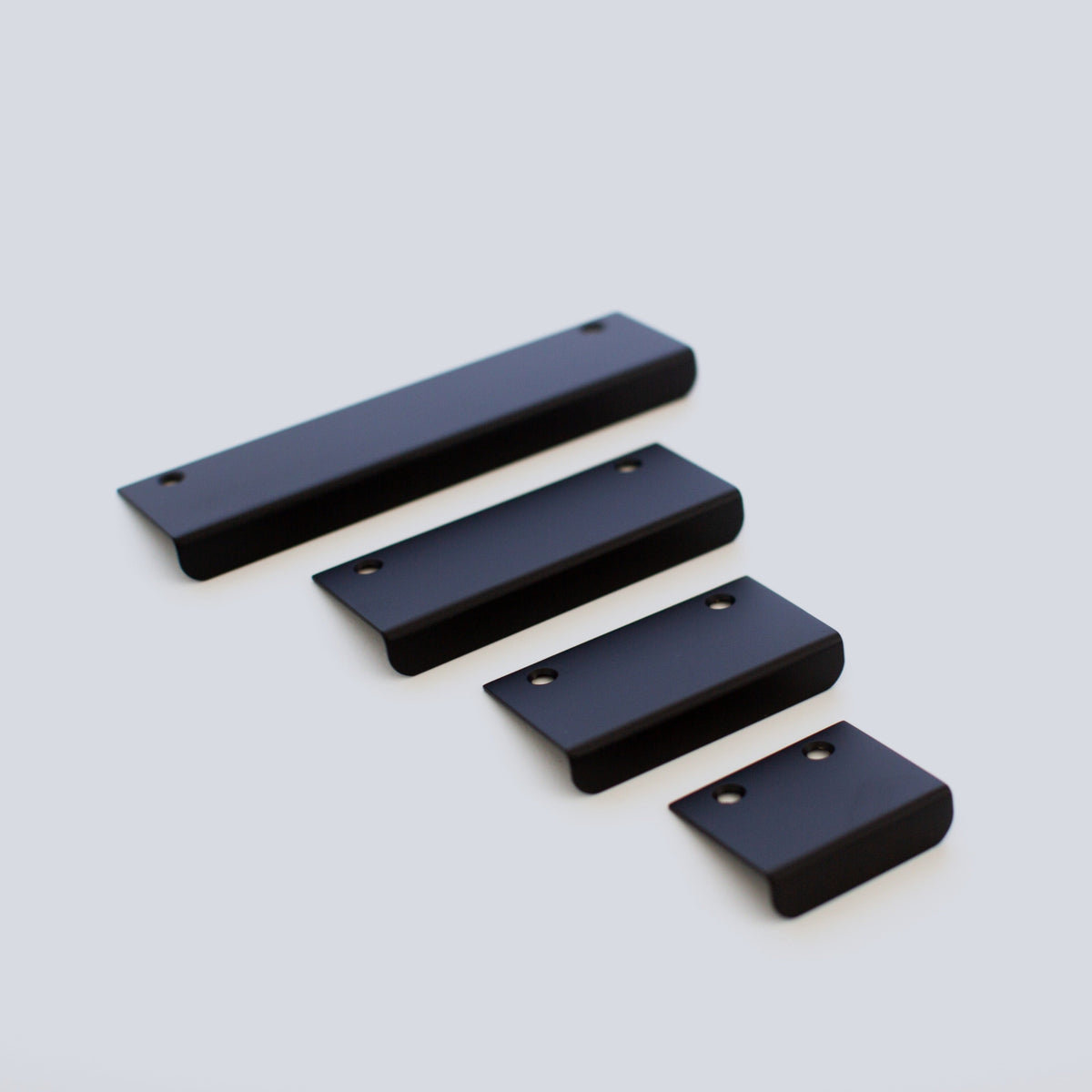 Minimal Edge Pull.