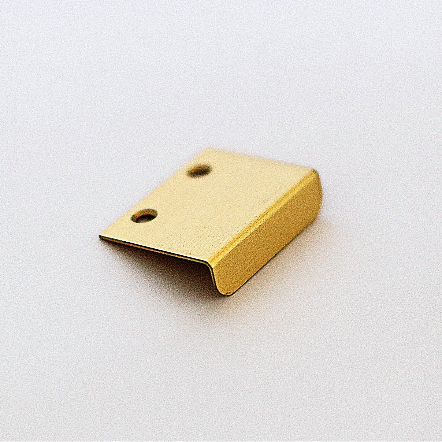 Minimal Edge Pull.