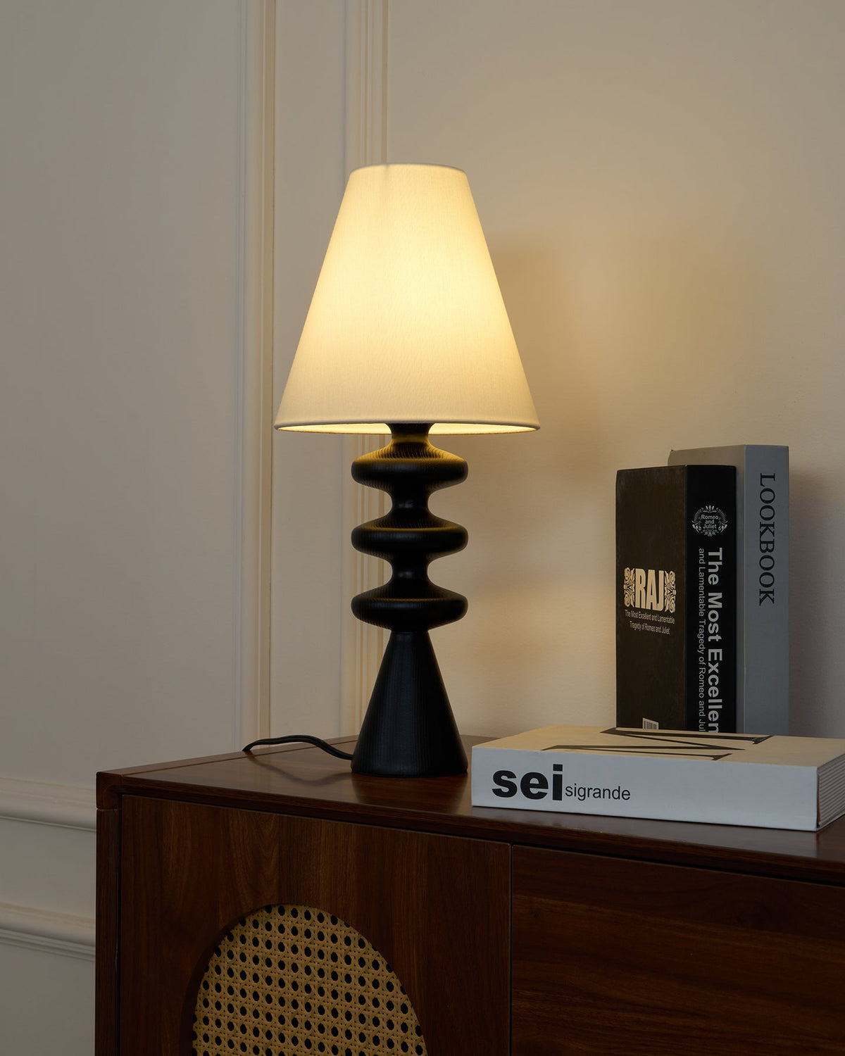 Ripple Wood Table Lamp