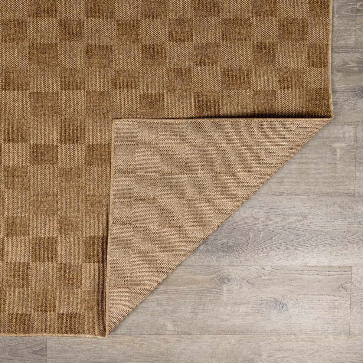 Kuval Checkered Brown Outdoor Rug.