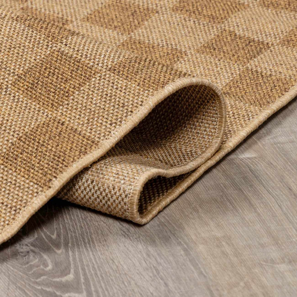 Kuval Checkered Brown Outdoor Rug.