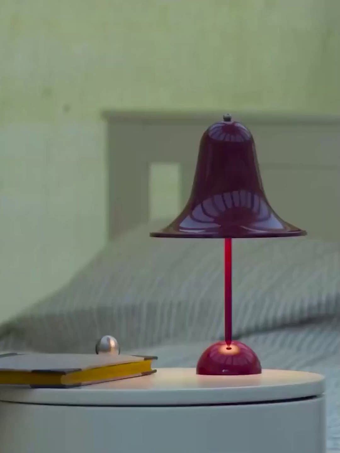 Pantop Bell Rechargeable Table Lamp