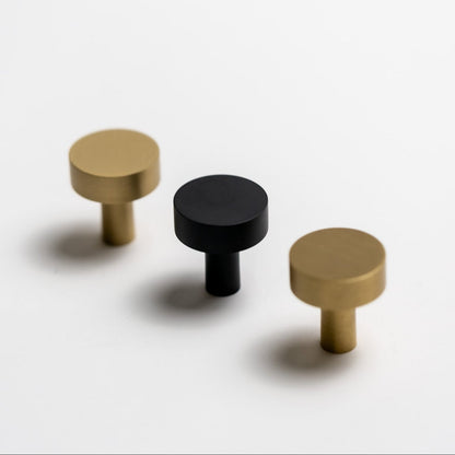 Stout Knob.