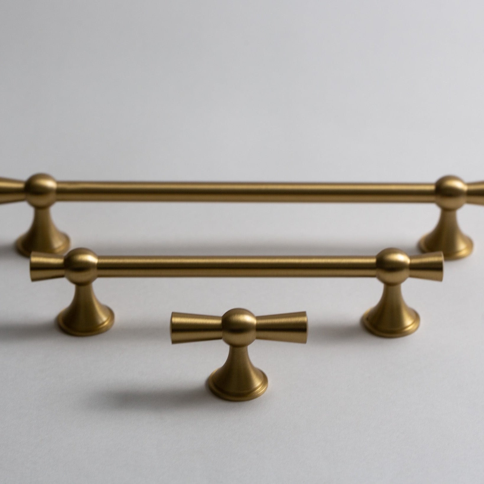 Samba Solid Brass Knob.