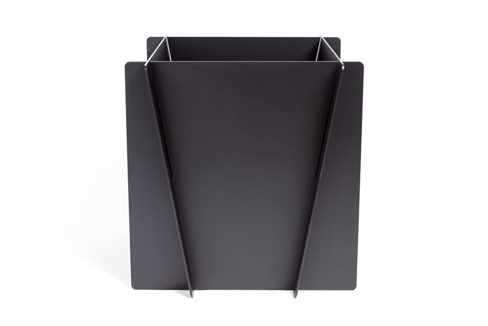 Stahl Planter.