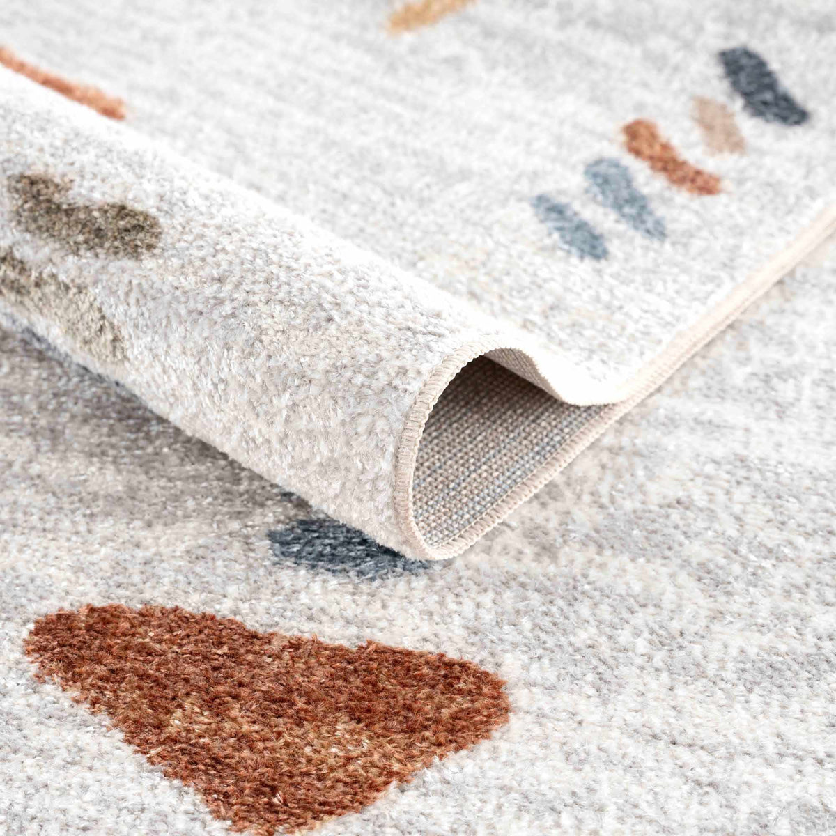 Arnon Modern Washable Rug.