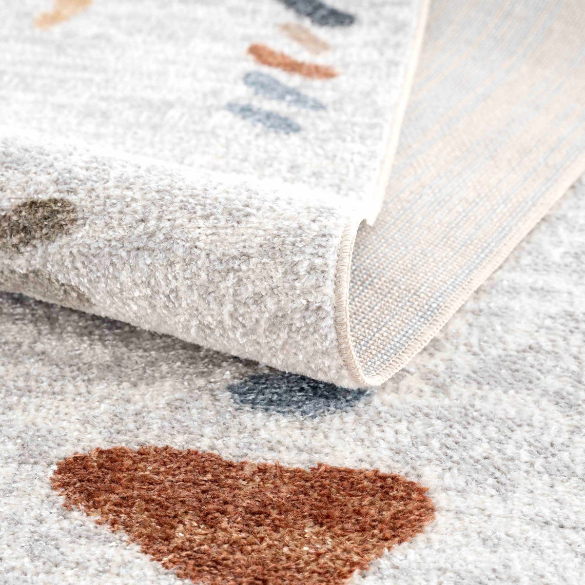 Arnon Modern Washable Rug.