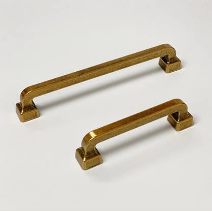 Mission Drawer Pull "Capri" in Antique Brass.