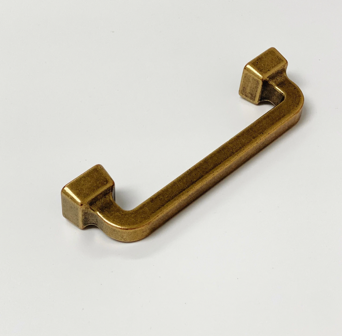Mission Drawer Pull "Capri" in Antique Brass.