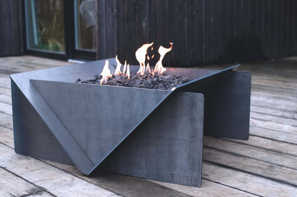 Stahl Gas Firepit.