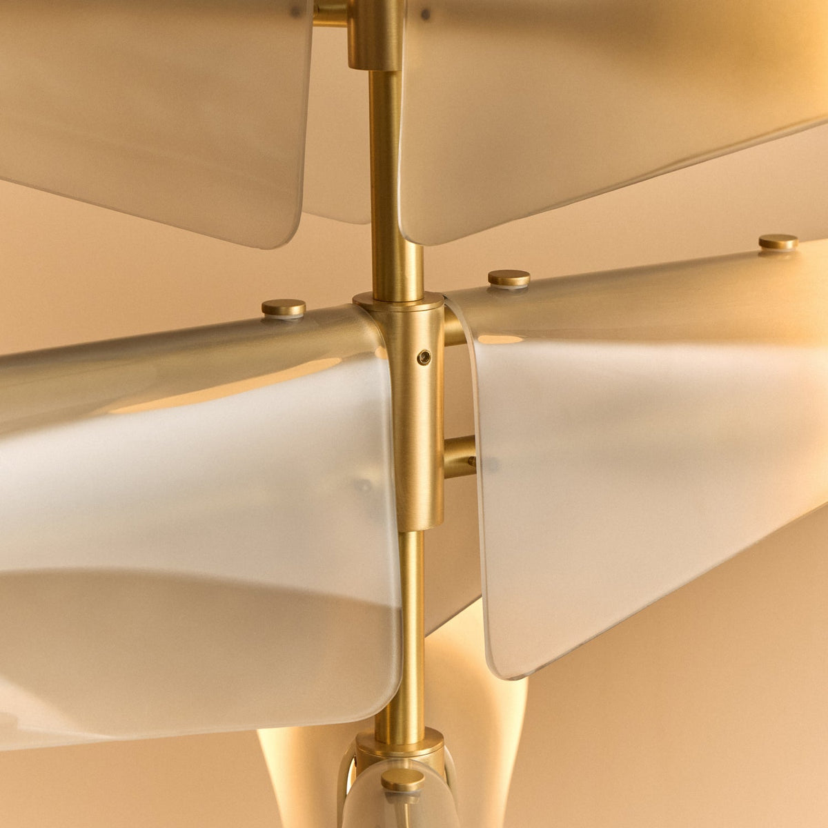 Sycamore Chandelier 5 Tiers in Dawn Grey.