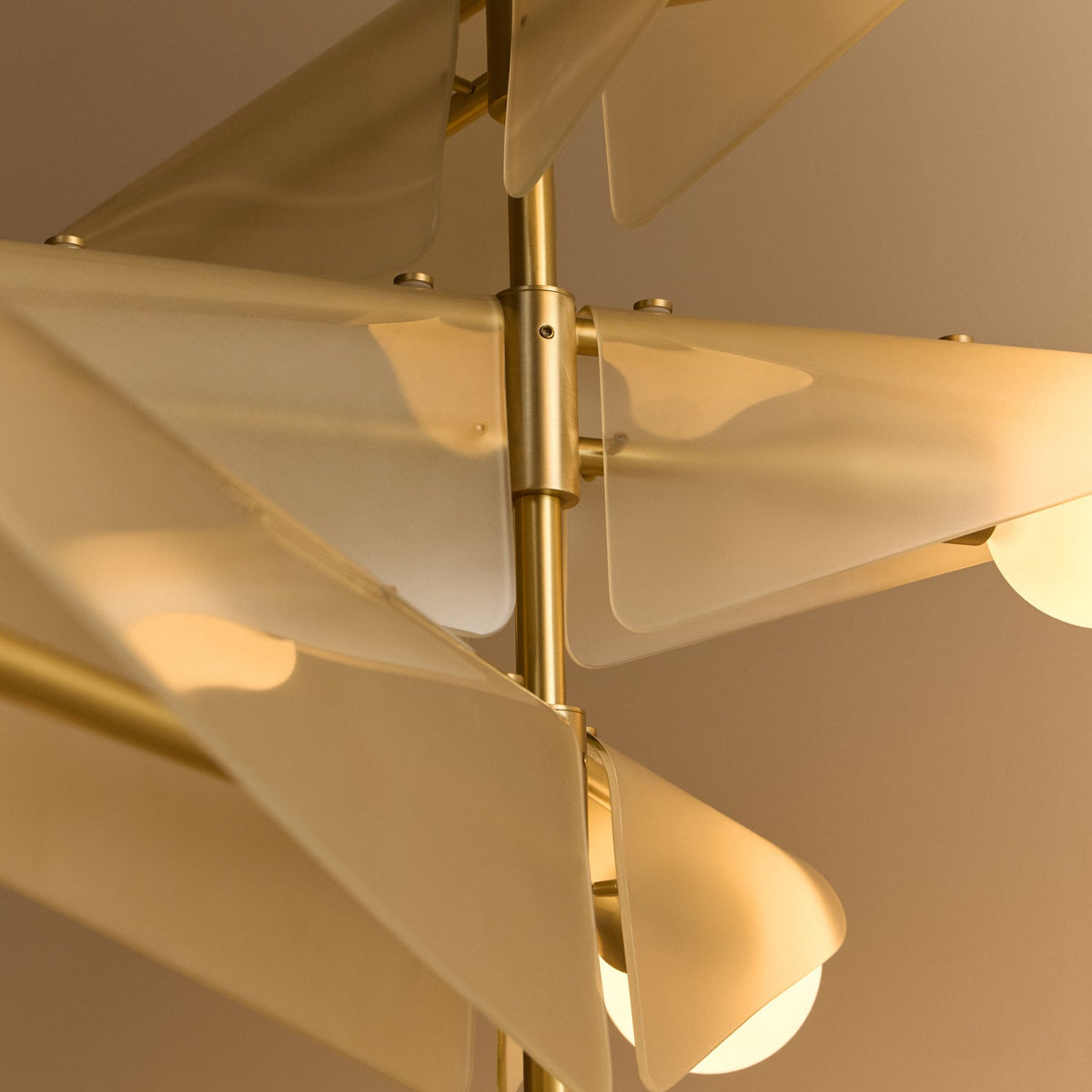 Sycamore Chandelier 3 Tiers in Dusk Pink.
