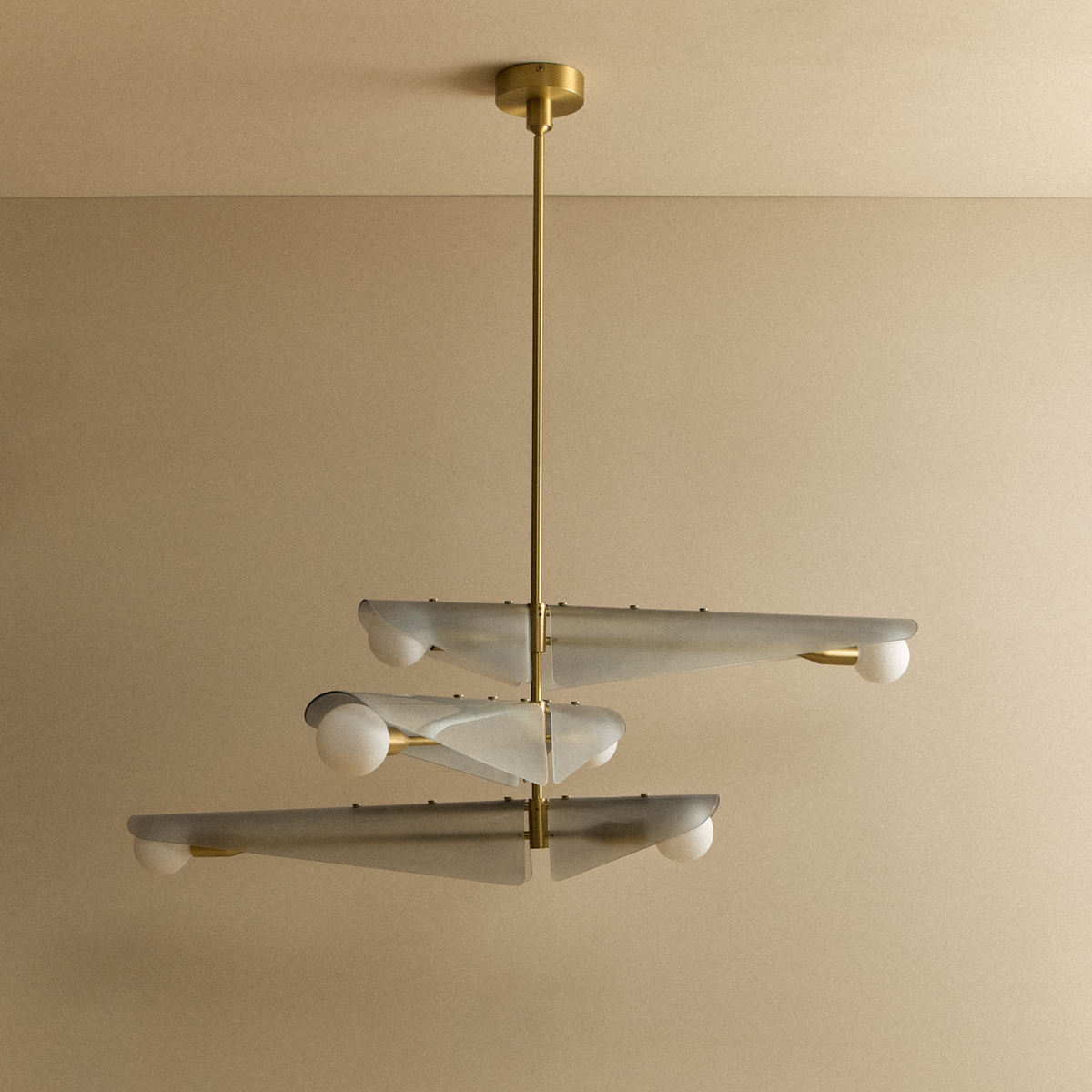Sycamore Chandelier 3 Tiers in Dawn Grey.