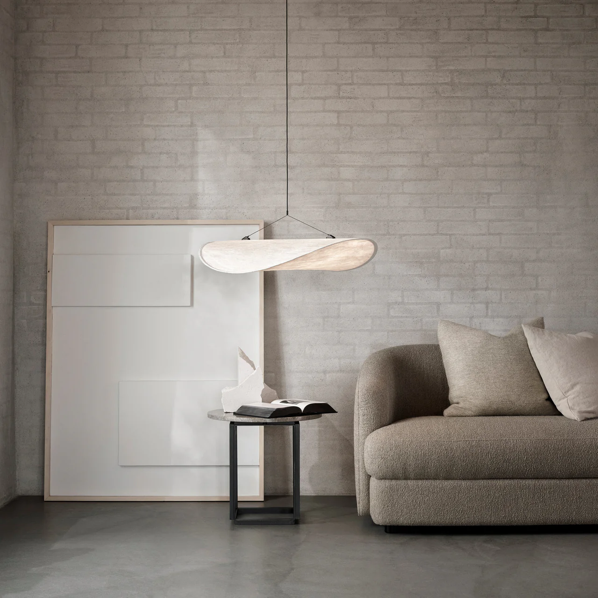 Tense Pendant Light
