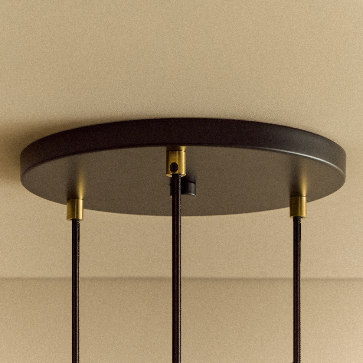 Triple Pendant in Brass + Voronoi III.