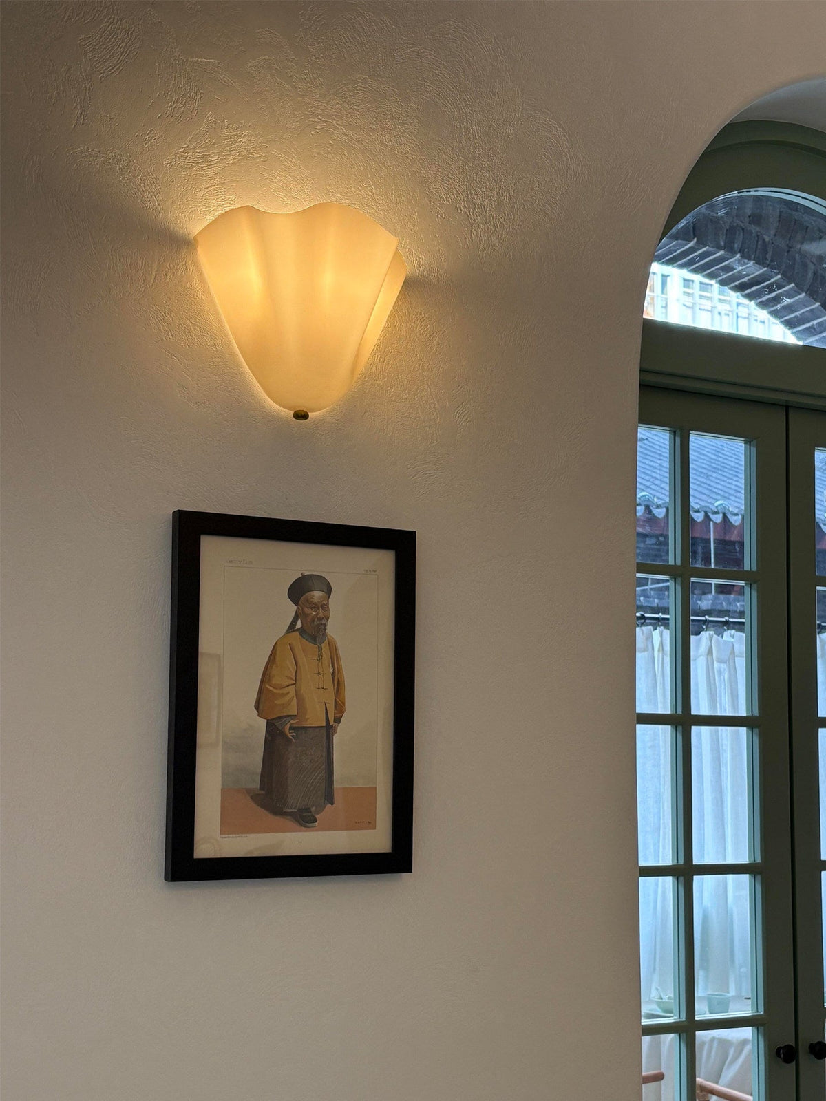 Vera Wall Lamp