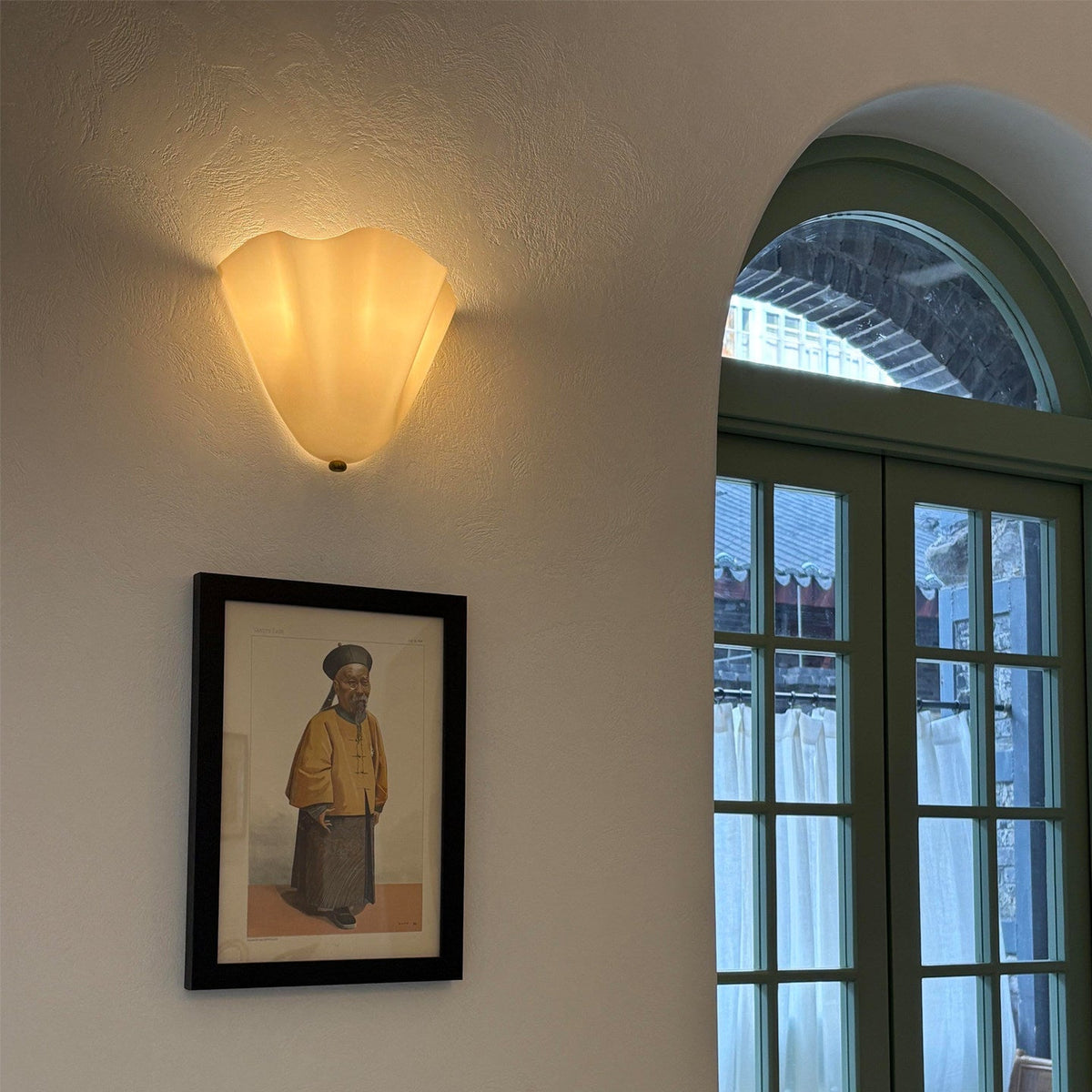 Vera Wall Lamp