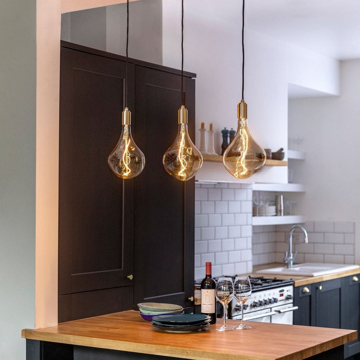 Voronoi II Pendant Light in Brass - Set of 3.
