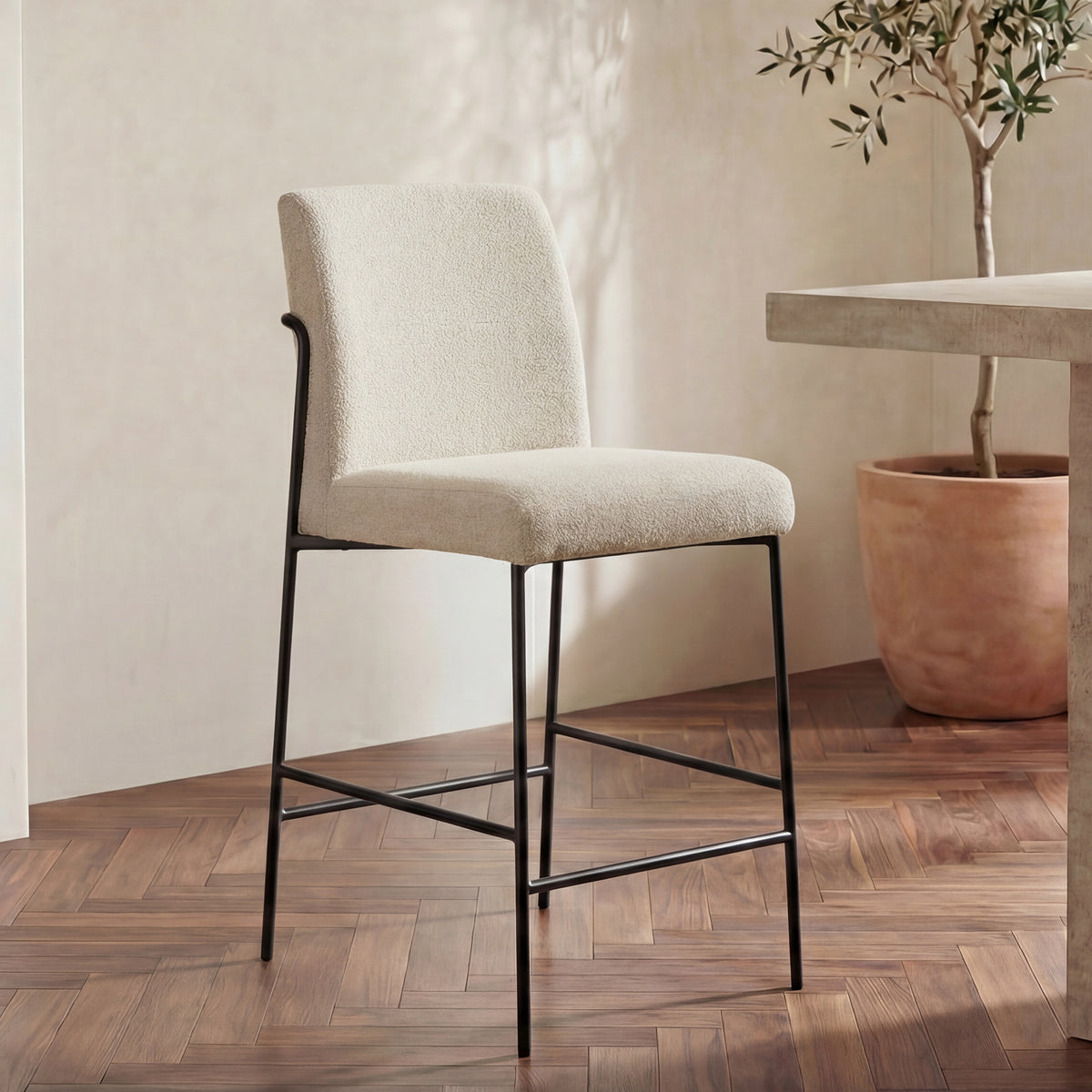Danny Counter Stool Ivory lifestyle