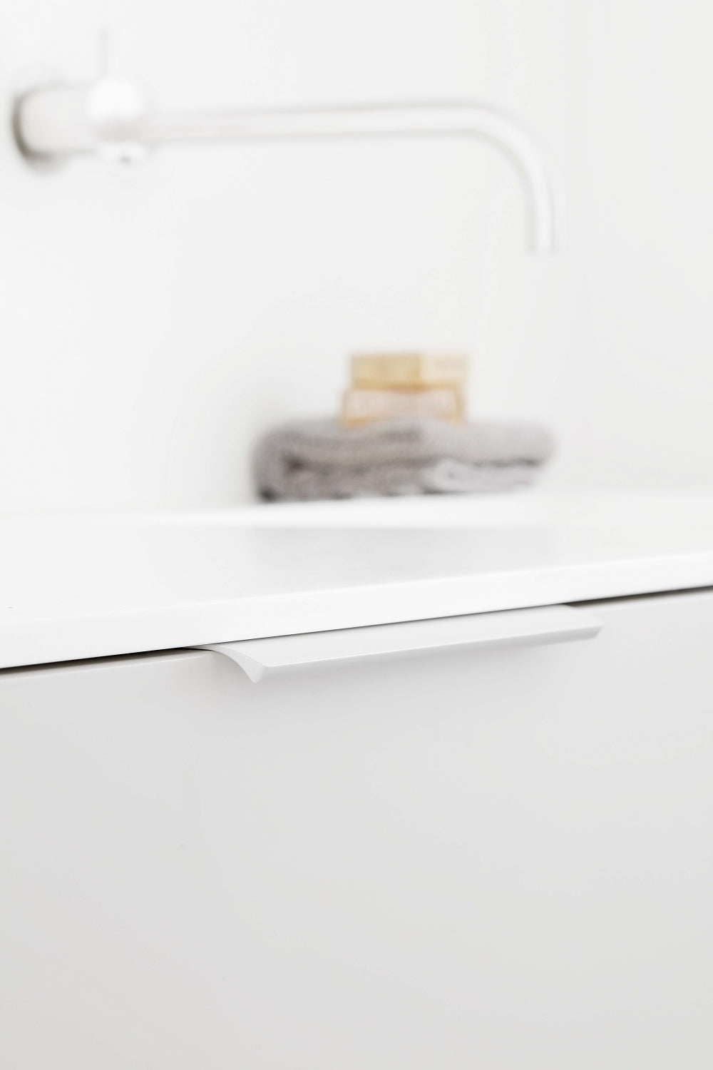 Glossy White "Edge Straight" Tab Drawer Pulls