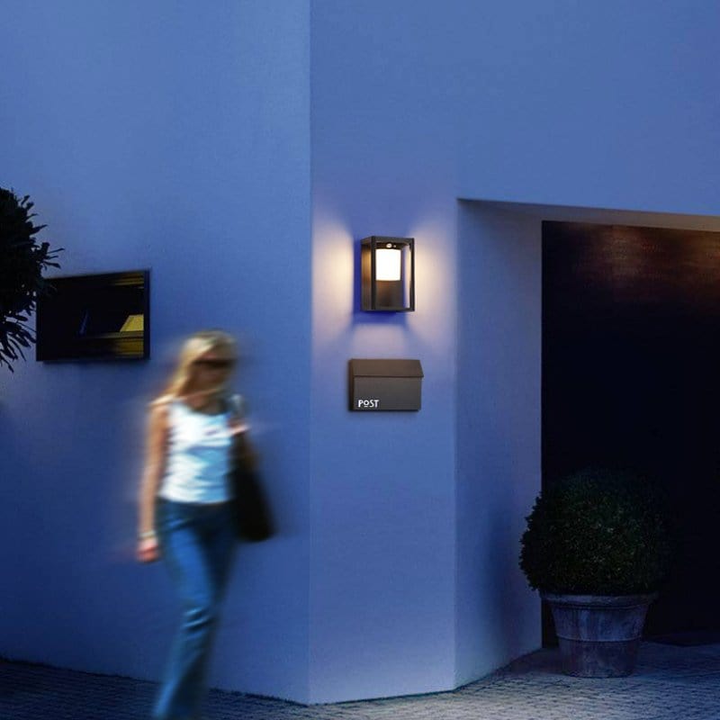 Residence Supply 9" x 5.7" / 22.4cm x 14.5cm - 2W Agni Outdoor wall Lamp