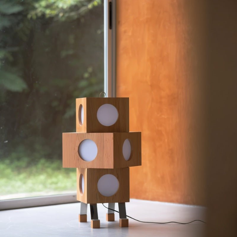 Akwida Floor Lamp.