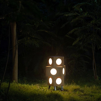 Akwida Floor Lamp.
