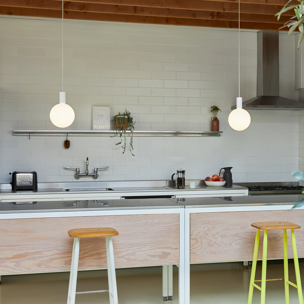 Alumina Single Pendant + Sphere V.