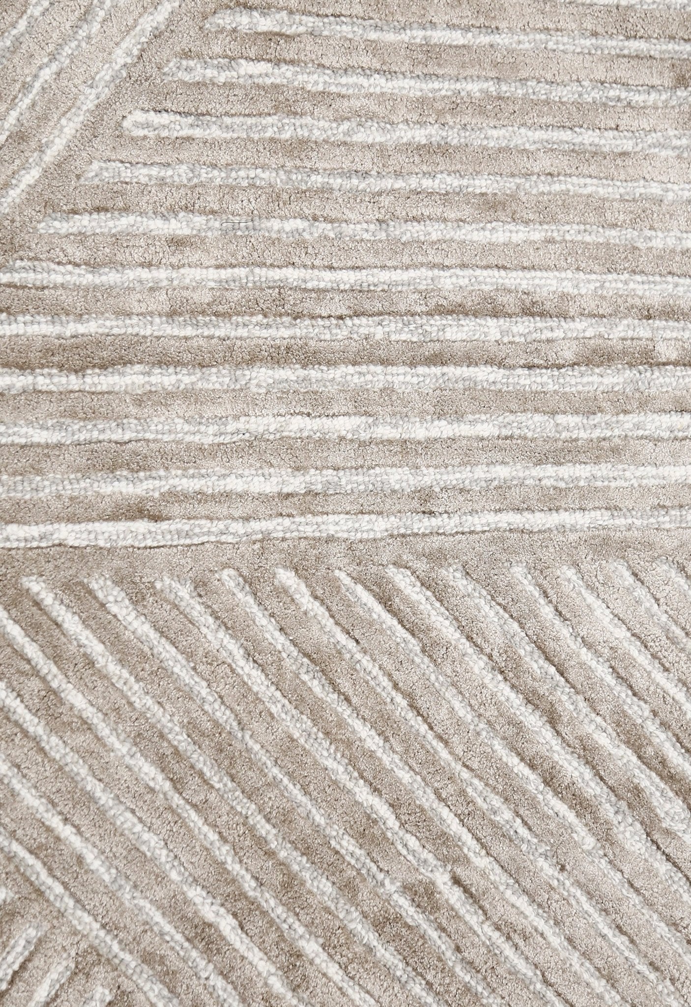 Amber Modern Geometrical Beige Hand Tufted Wool Rug