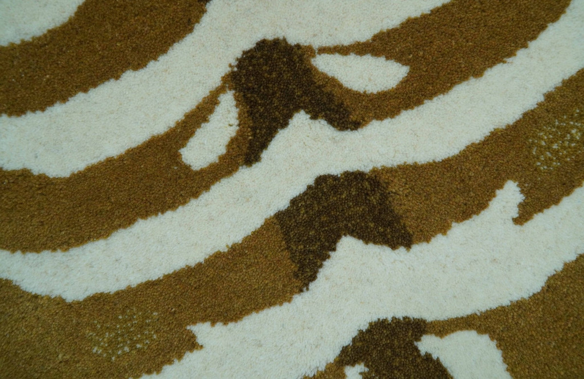 Animal Deer Brown Hand Tufted 3x5 Wool Area Rug.