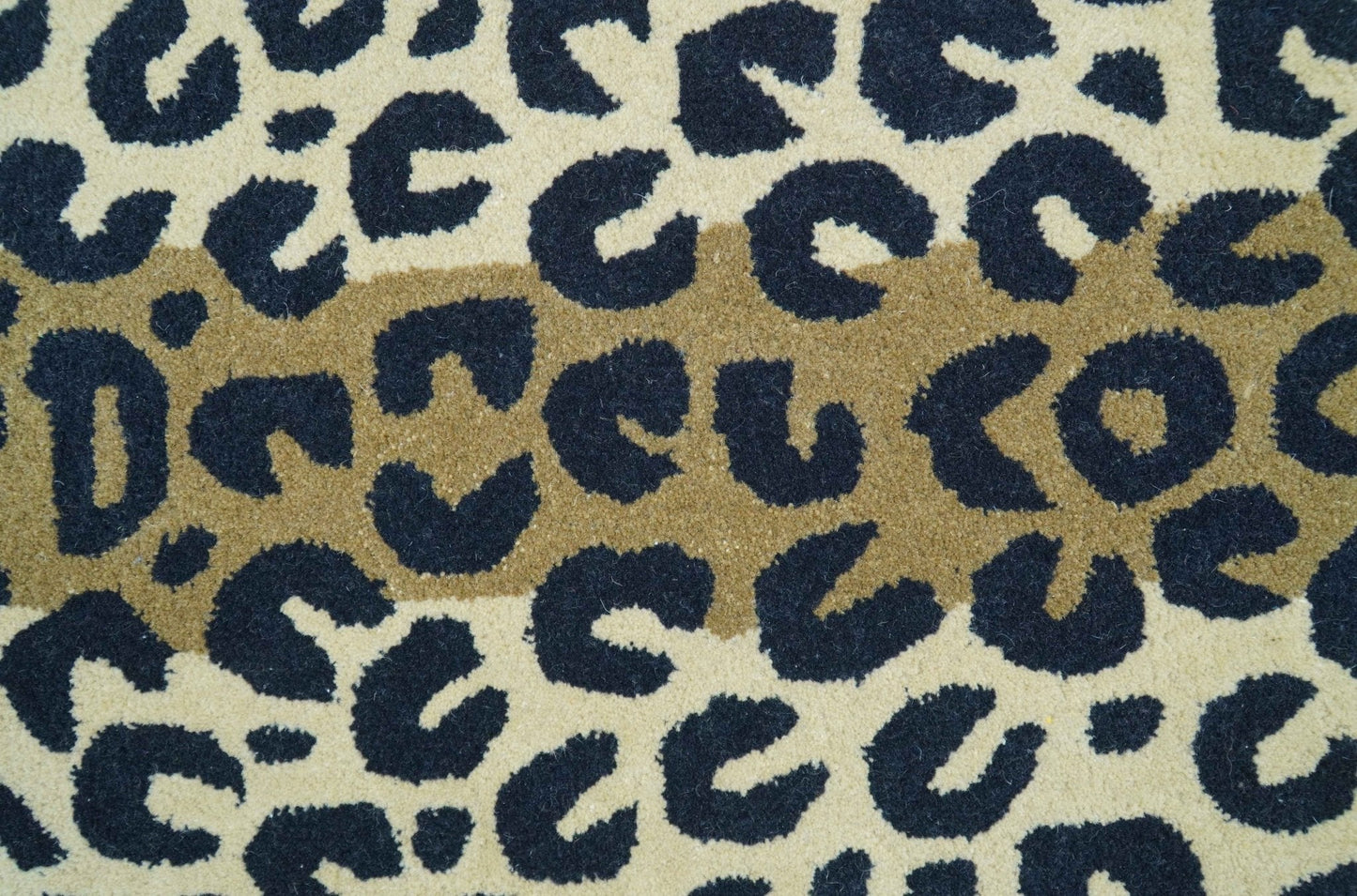 Animal Leopard Beige Hand Tufted 3x5 Wool Area Rug