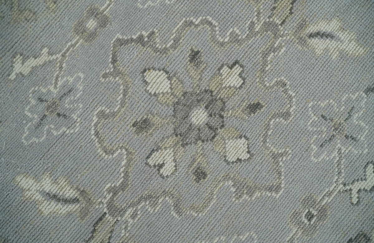 Antique Style Silver And Beige Modern Oushak wool Area Rug.
