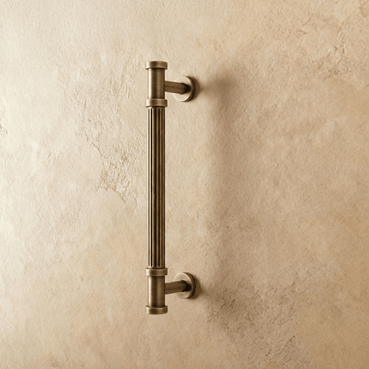 Aque Knob & Pull Bar.