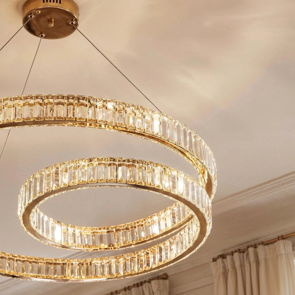 Ardia Chandelier.