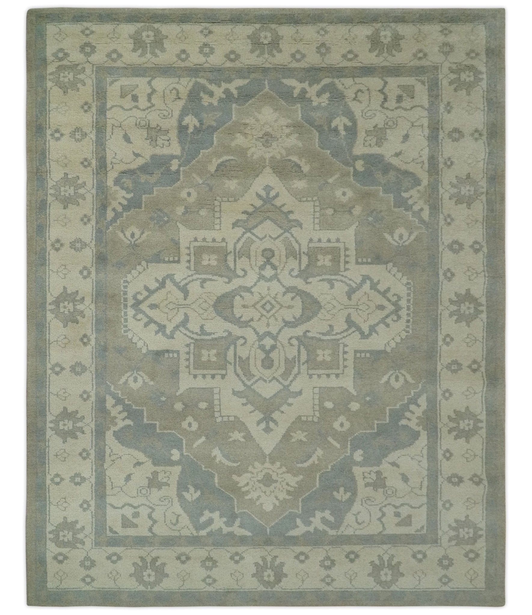 The Rug Decor Area Rug 8x10 Custom Made Beige and Charcoal Traditional Heriz Medallion Hand Knotted wool Area Rug Custom Made Beige and Charcoal Traditional Heriz Medallion Hand Knotted wool Area Rug