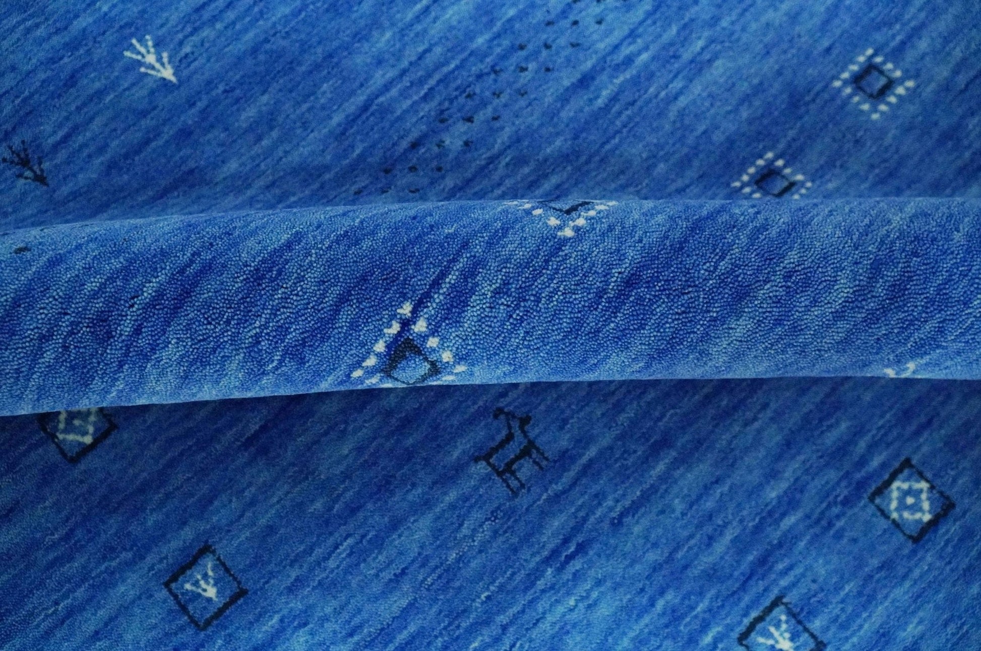 The Rug Decor Area Rug Custom Made Blue and Ivory Stripes Design Hand loom wool Area Rug Custom Made Blue and Ivory Stripes Design Hand loom wool Area Rug