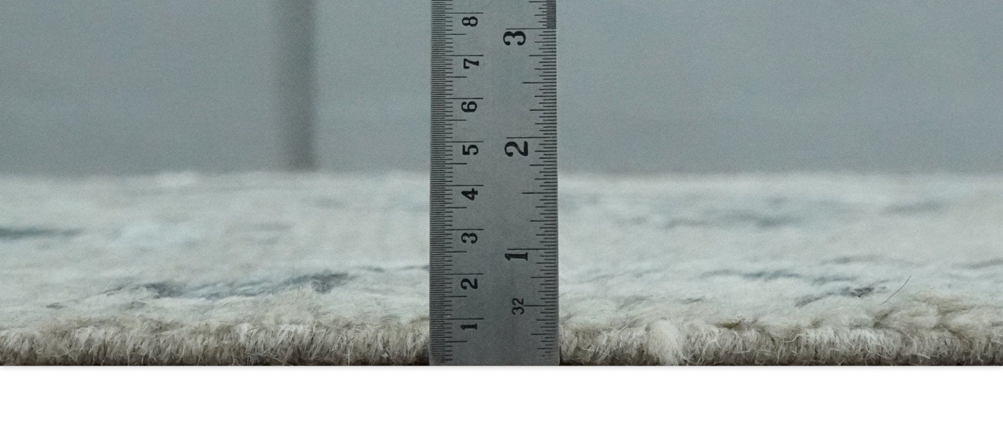 The Rug Decor Area Rug Hand Knotted Silver and Charcoal Traditional with Blended Custom Made Wool Rug Hand Knotted Silver and Charcoal Traditional with Blended Custom Made Wool Rug