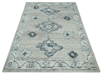 The Rug Decor Area Rug Hand Knotted Silver and Charcoal Traditional with Blended Custom Made Wool Rug Hand Knotted Silver and Charcoal Traditional with Blended Custom Made Wool Rug