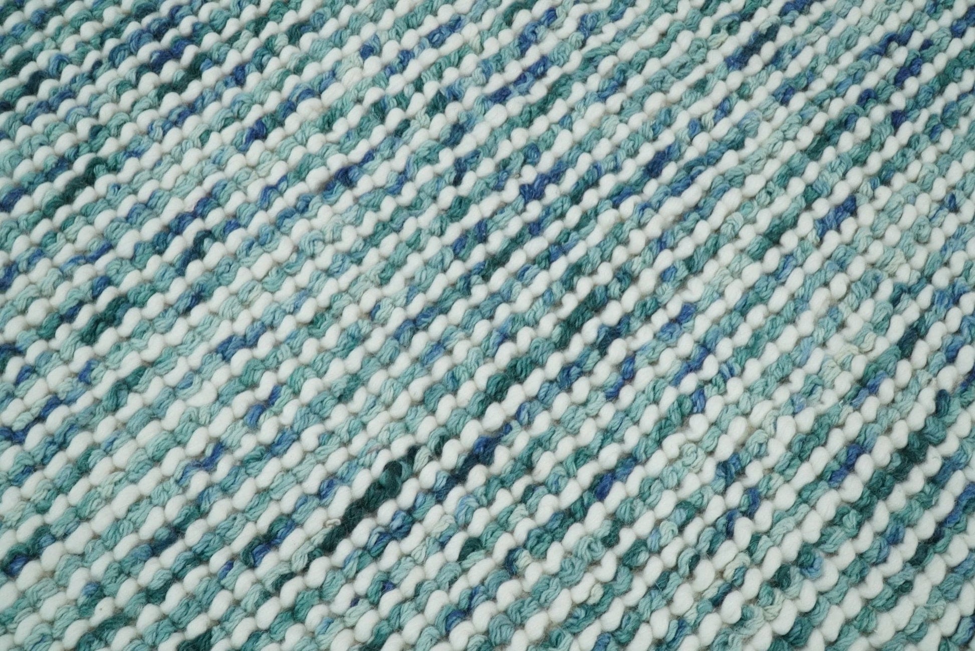 The Rug Decor Area Rug Hand Made Blue Woolen Chunky and Soft Area Rug Hand Made Blue Woolen Chunky and Soft Area Rug